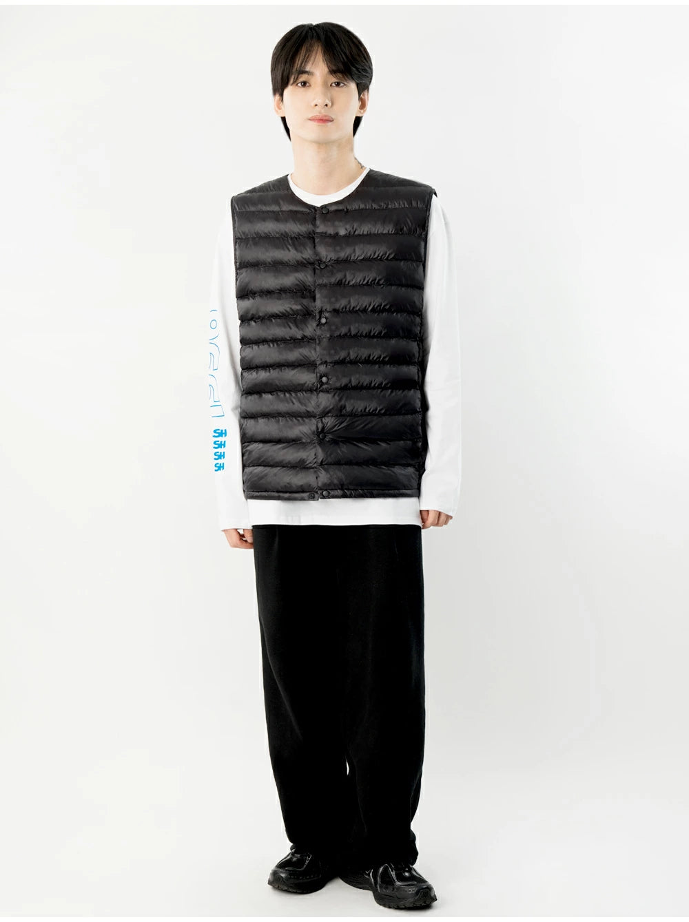 ARMEDES アルメデス 防寒ベスト ダウンベスト Uネック メンズ 男女兼用 秋冬 キルティング シンプルで無地ベスト 中綿ベスト 冬 防寒 おしゃれ メンズ アウター 保温性 男性 ベスト 軽量 あったか AR613